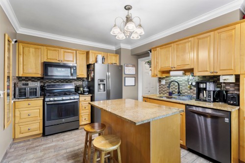 1419 Austin Avenue, Coquitlam, BC 