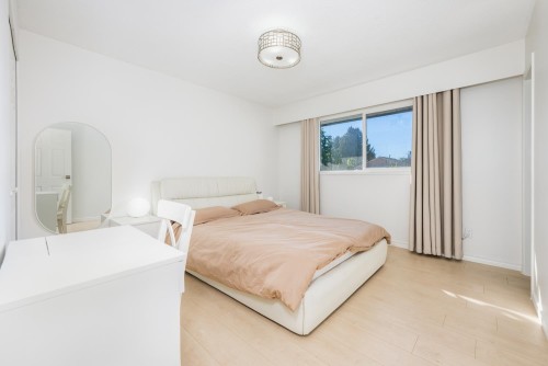 7691 Frobisher Drive, Richmond, BC 