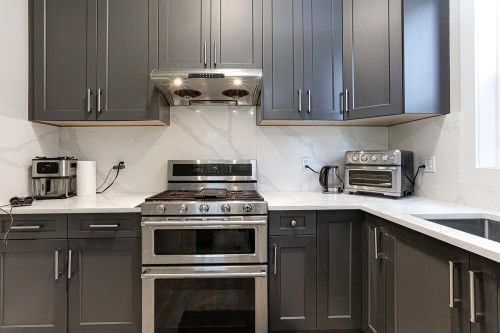 3399 Derbyshire Avenue, Coquitlam, BC 