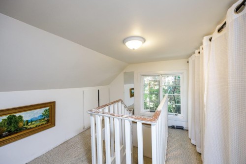 1061 Gladwin Drive, North Vancouver, BC 