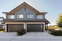 4306A Cormorant Way  Tsawwassen, BC V4M 0E6