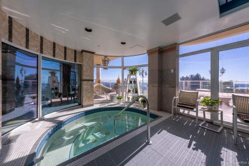 1419 Chippendale Road, West Vancouver, BC 