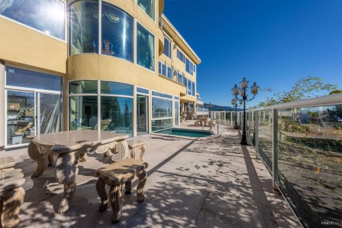 1419 Chippendale Road, West Vancouver, BC 