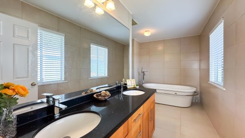 1386 Mathers Avenue, West Vancouver, BC 