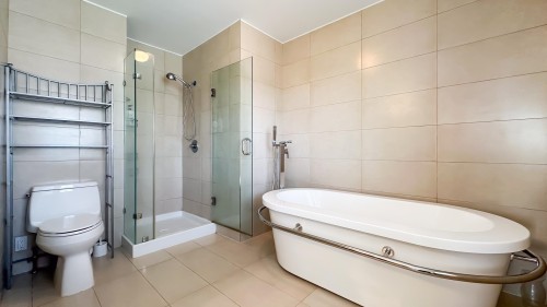 1386 Mathers Avenue, West Vancouver, BC 