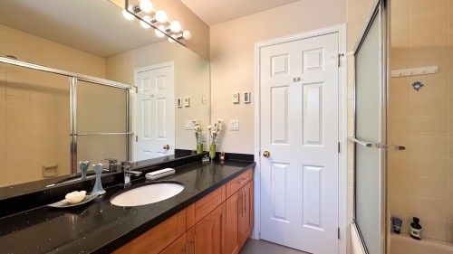 1386 Mathers Avenue, West Vancouver, BC 