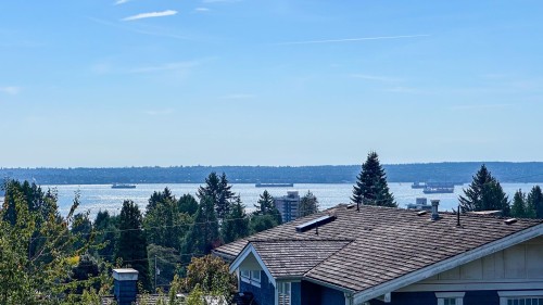 1386 Mathers Avenue, West Vancouver, BC 