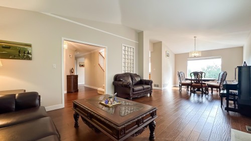 1386 Mathers Avenue, West Vancouver, BC 