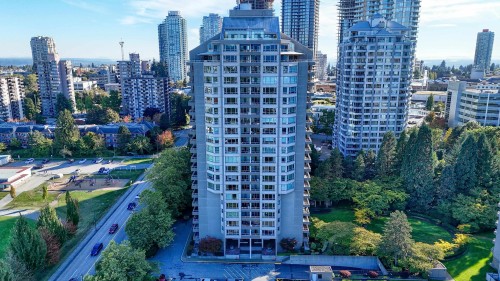 2007-6055 Nelson Avenue  Burnaby, BC V5H 4L4
