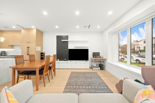 552 58Th Avenue E, Vancouver, BC 