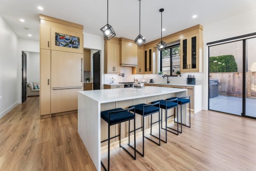 1145 50B Street, Delta, BC 