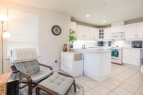 202-1250 55Th Street, Delta, BC 