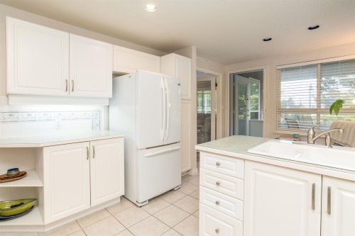 202-1250 55Th Street, Delta, BC 