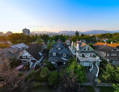 345 13Th Avenue W, Vancouver, BC 