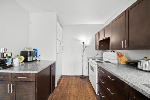 3550 1St Avenue W, Vancouver, BC 