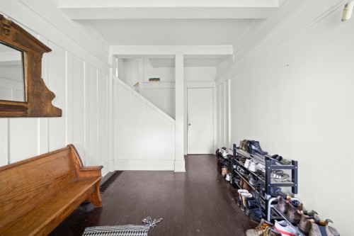 3550 1St Avenue W, Vancouver, BC 