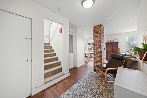 3550 1St Avenue W, Vancouver, BC 