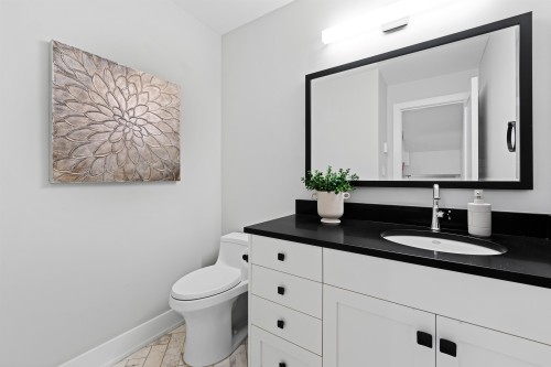 1866 15Th Avenue W, Vancouver, BC 