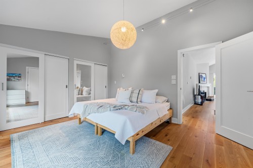 1866 15Th Avenue W, Vancouver, BC 