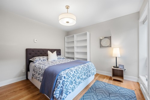 1866 15Th Avenue W, Vancouver, BC 