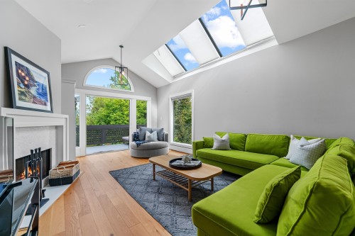 1866 15Th Avenue W, Vancouver, BC 