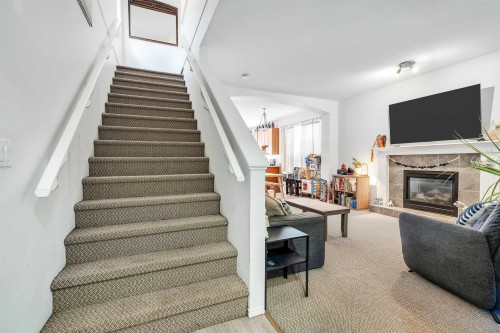 10268 242B Street, Maple Ridge, BC 