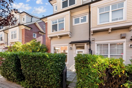 765 42Nd Avenue W, Vancouver, BC 