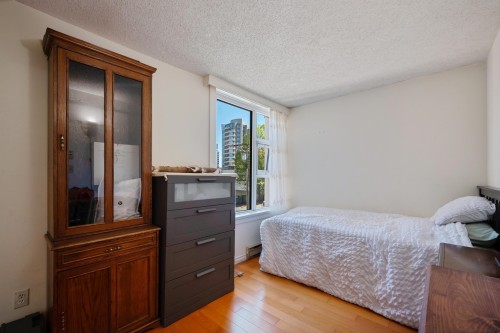 203-1845 Robson Street, Vancouver, BC 