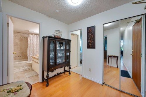 203-1845 Robson Street, Vancouver, BC 