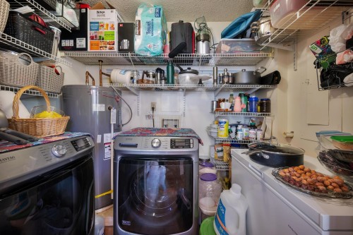 203-1845 Robson Street, Vancouver, BC 