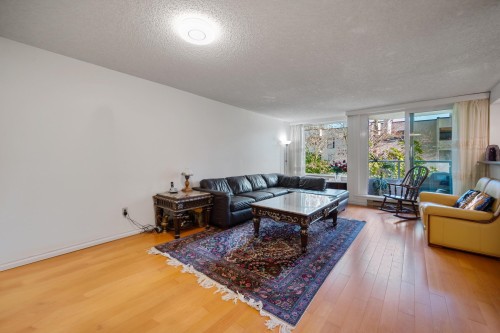203-1845 Robson Street, Vancouver, BC 