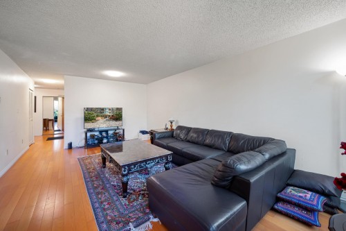 203-1845 Robson Street, Vancouver, BC 