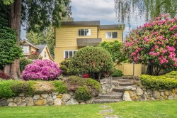 1735 62nd Avenue W Vancouver, BC V6P 2G1