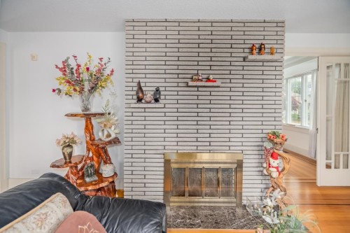 1735 62Nd Avenue W, Vancouver, BC 