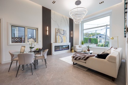 9240 Saunders Road, Richmond, BC 