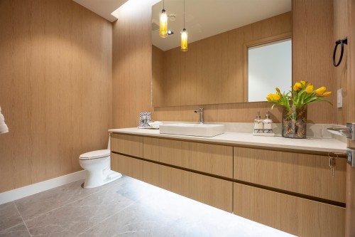 9240 Saunders Road, Richmond, BC 