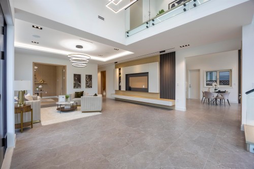 9240 Saunders Road, Richmond, BC 