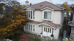 3043 29th Avenue E Vancouver, BC V5R 1V9