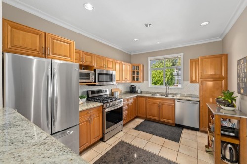 2362 Marine Drive, West Vancouver, BC 