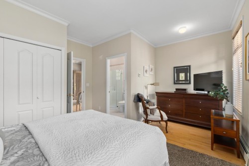 2362 Marine Drive, West Vancouver, BC 