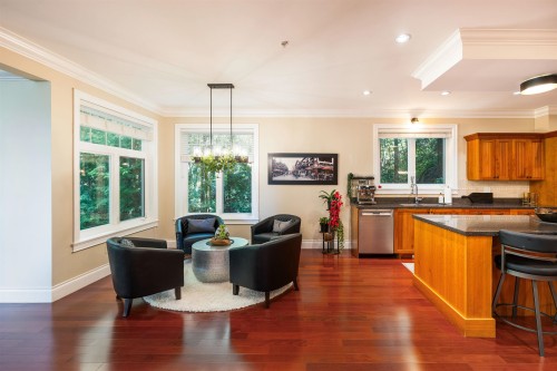 5671 Westport Road, West Vancouver, BC 