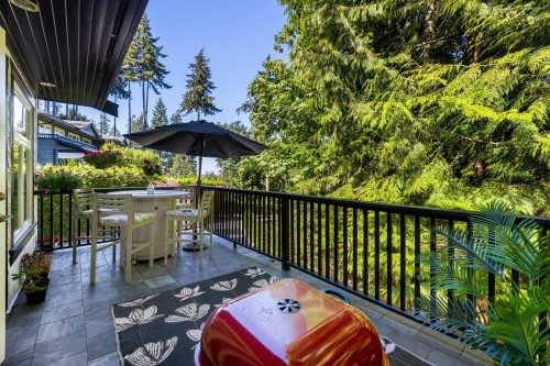5671 Westport Road, West Vancouver, BC 