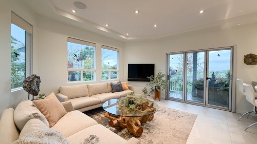 6371 London Road, Richmond, BC 