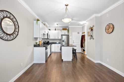 202-11580 223 Street, Maple Ridge, BC 