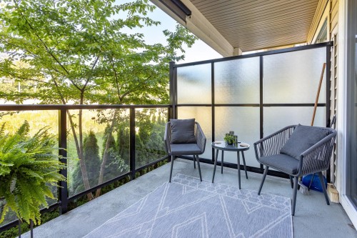 202-11580 223 Street, Maple Ridge, BC 