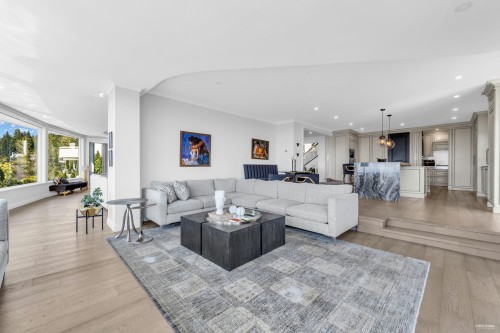 1439 Chippendale Road, West Vancouver, BC 