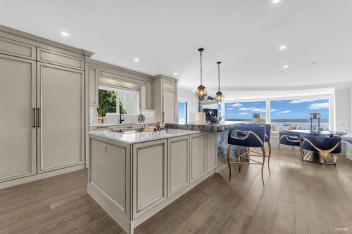 1439 Chippendale Road, West Vancouver, BC 