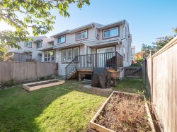 1-765 School Road  Gibsons, BC V0N 1V9