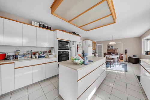 426 44Th Avenue W, Vancouver, BC 