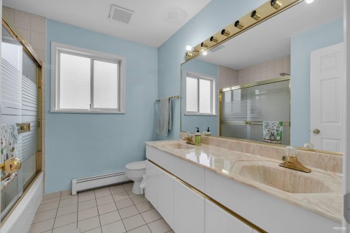 426 44Th Avenue W, Vancouver, BC 